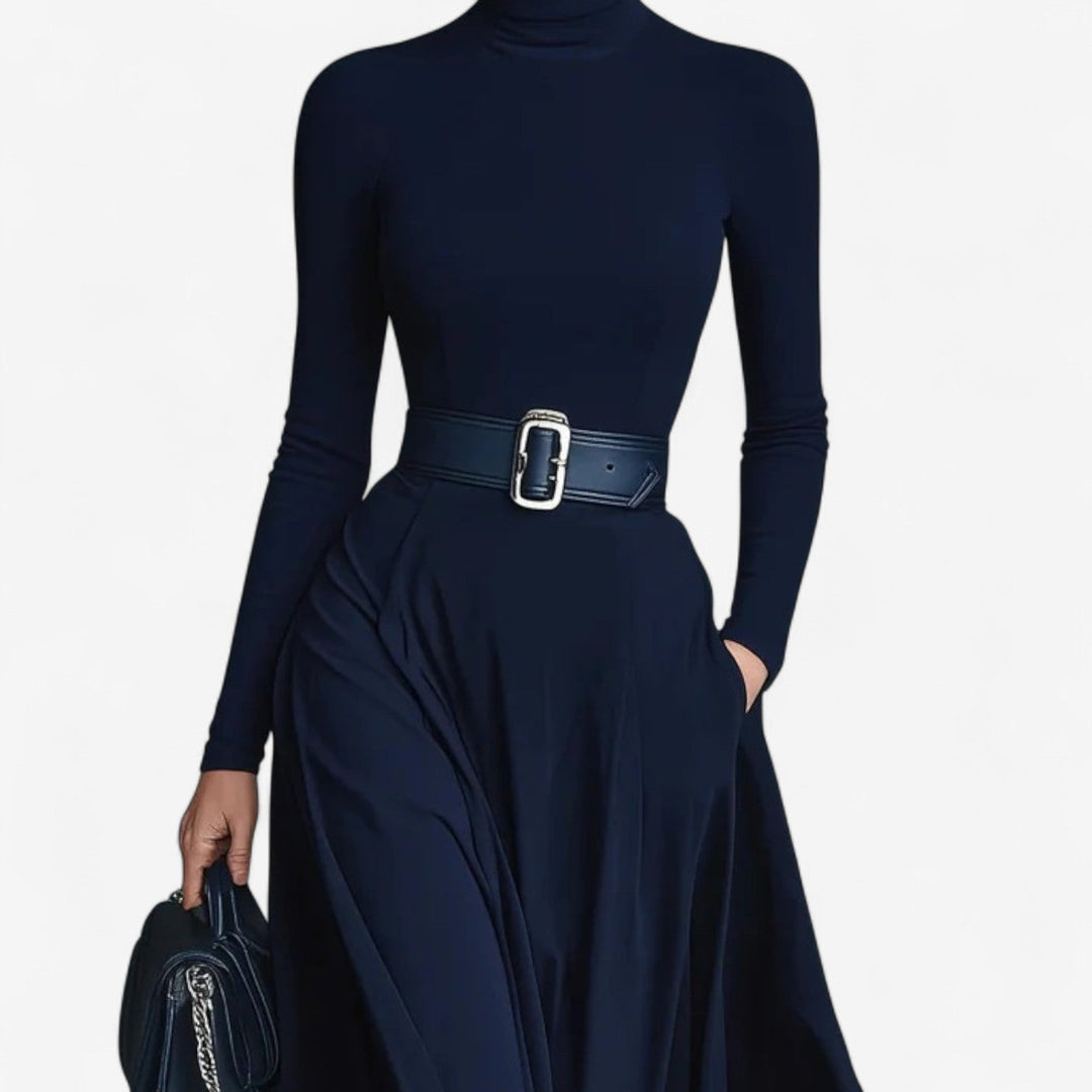 Yvelise  Abito lungo con collo alto